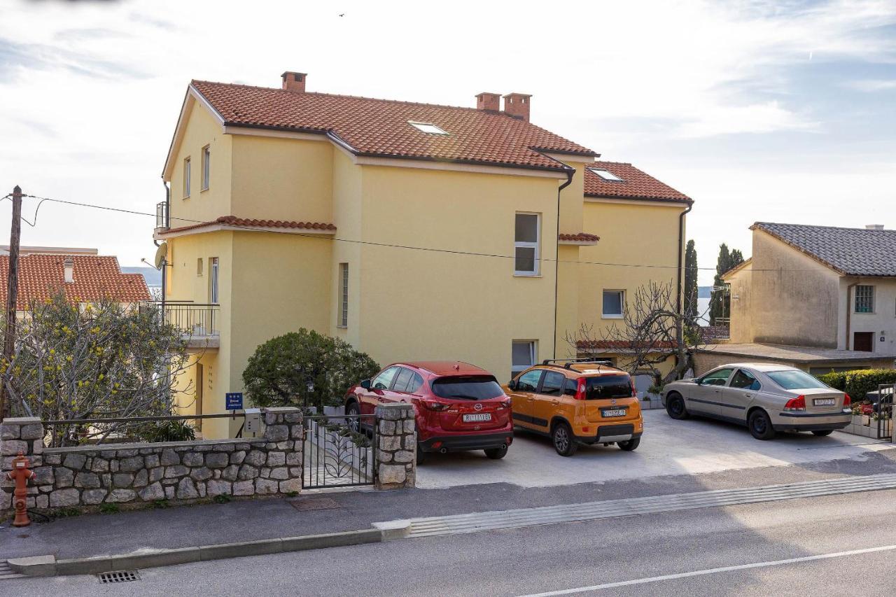 Apartment Levante Crikvenica Bagian luar foto